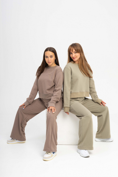 Свитшот Charm