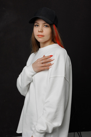 Свитшот SweatMoon White фото в интернет-магазине швейной фабрики "Нарпи"