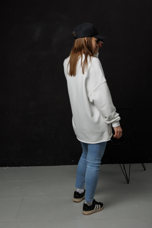 Свитшот SweatMoon White фото в интернет-магазине швейной фабрики "Нарпи"